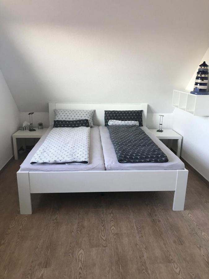 Haus Margarete Dornum mit Wallbox Exterior foto